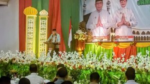 Lepas 461 JCH, Wali Kota Ambon Titip Doa untuk Kota dan Gaungkan Semangat Saling Menjaga di Tanah Suci